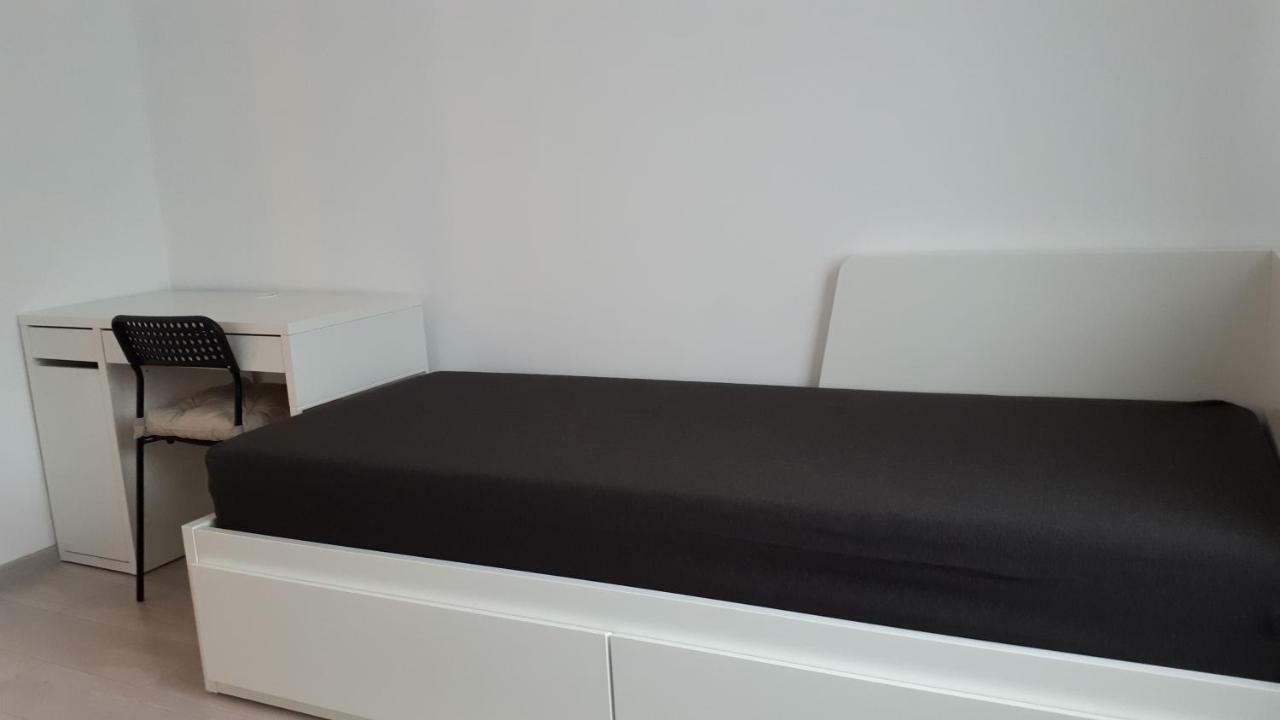 Tibiscum Apartament, Bucuresti Bagian luar foto