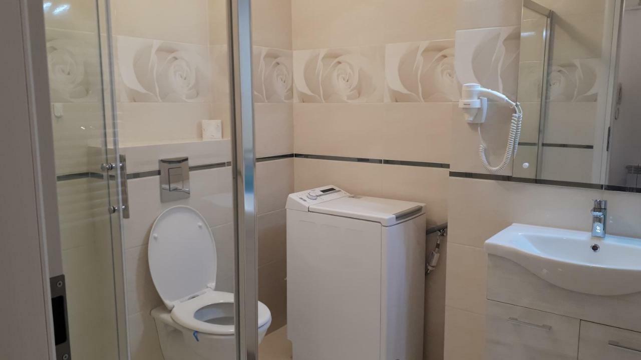 Tibiscum Apartament, Bucuresti Bagian luar foto